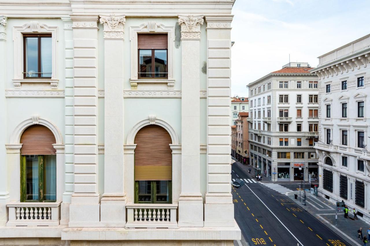 Domo Premium Apartments - Trieste Mazzini ภายนอก รูปภาพ
