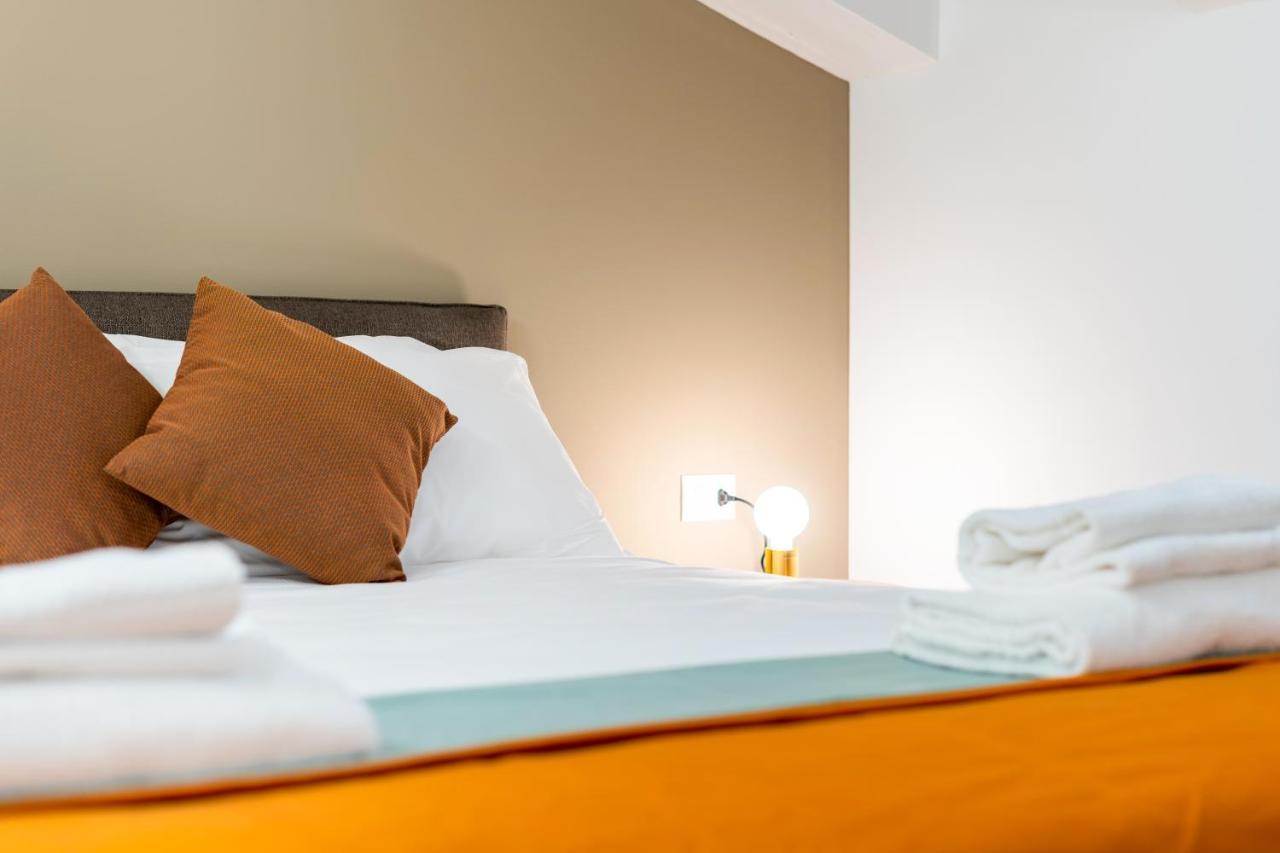 Domo Premium Apartments - Trieste Mazzini ภายนอก รูปภาพ