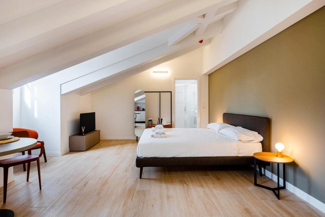 Domo Premium Apartments - Trieste Mazzini ภายนอก รูปภาพ