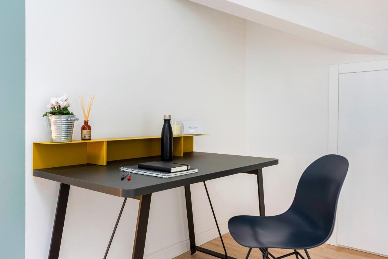 Domo Premium Apartments - Trieste Mazzini ภายนอก รูปภาพ