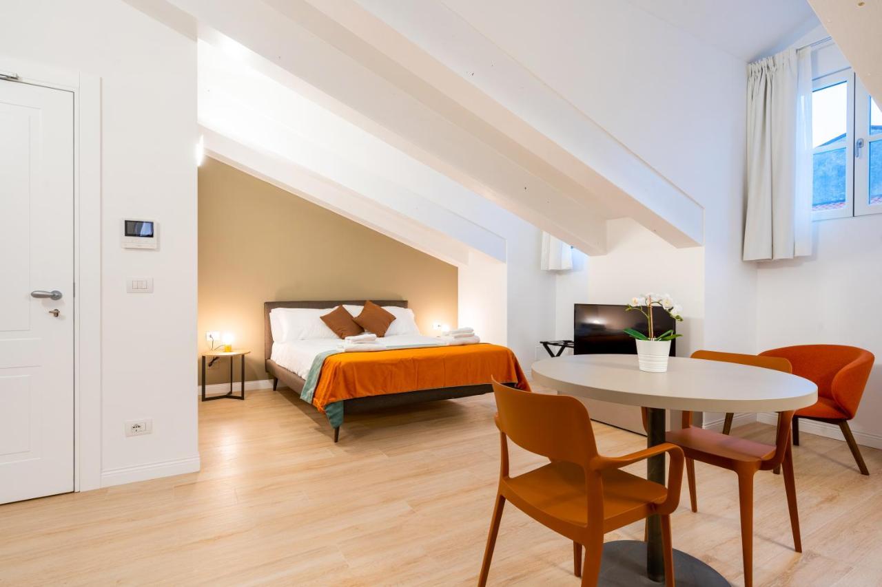 Domo Premium Apartments - Trieste Mazzini ภายนอก รูปภาพ