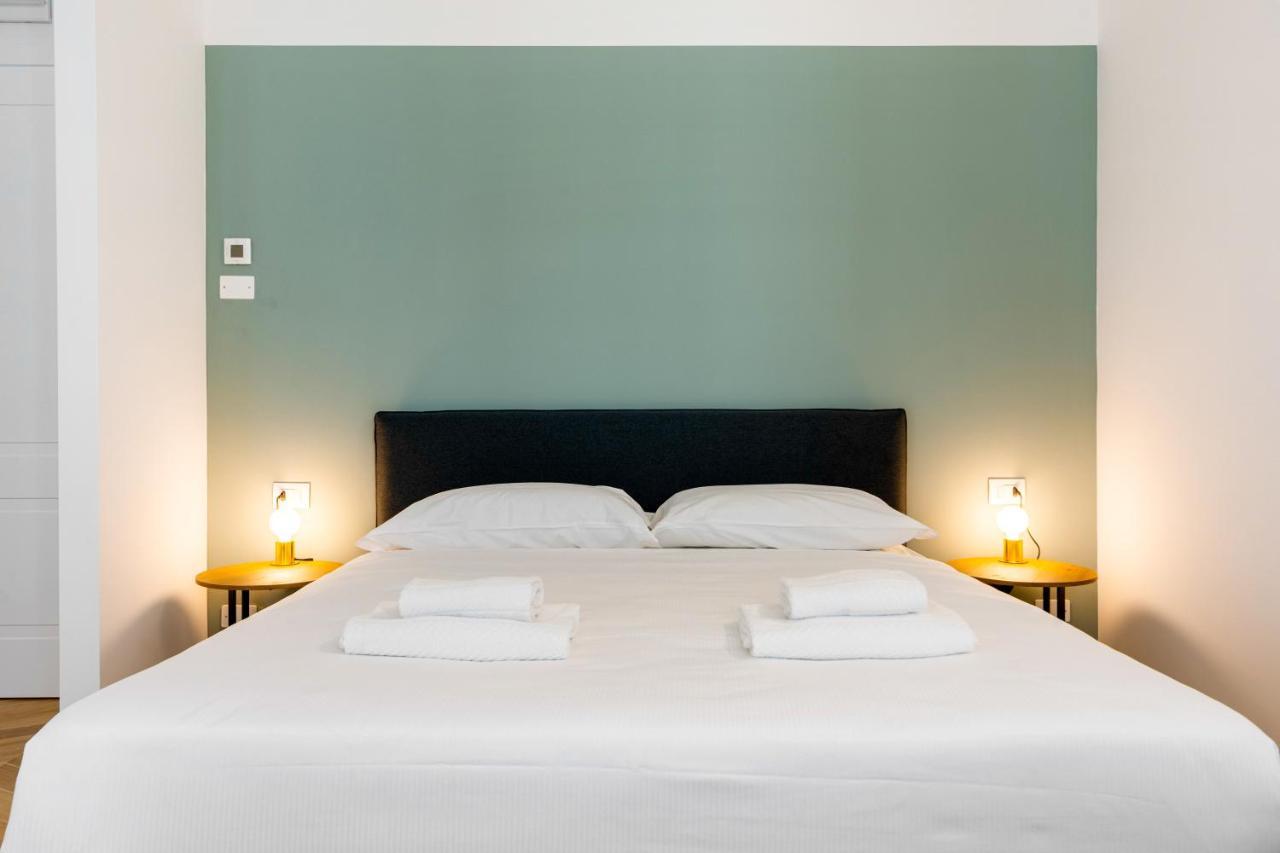 Domo Premium Apartments - Trieste Mazzini ภายนอก รูปภาพ