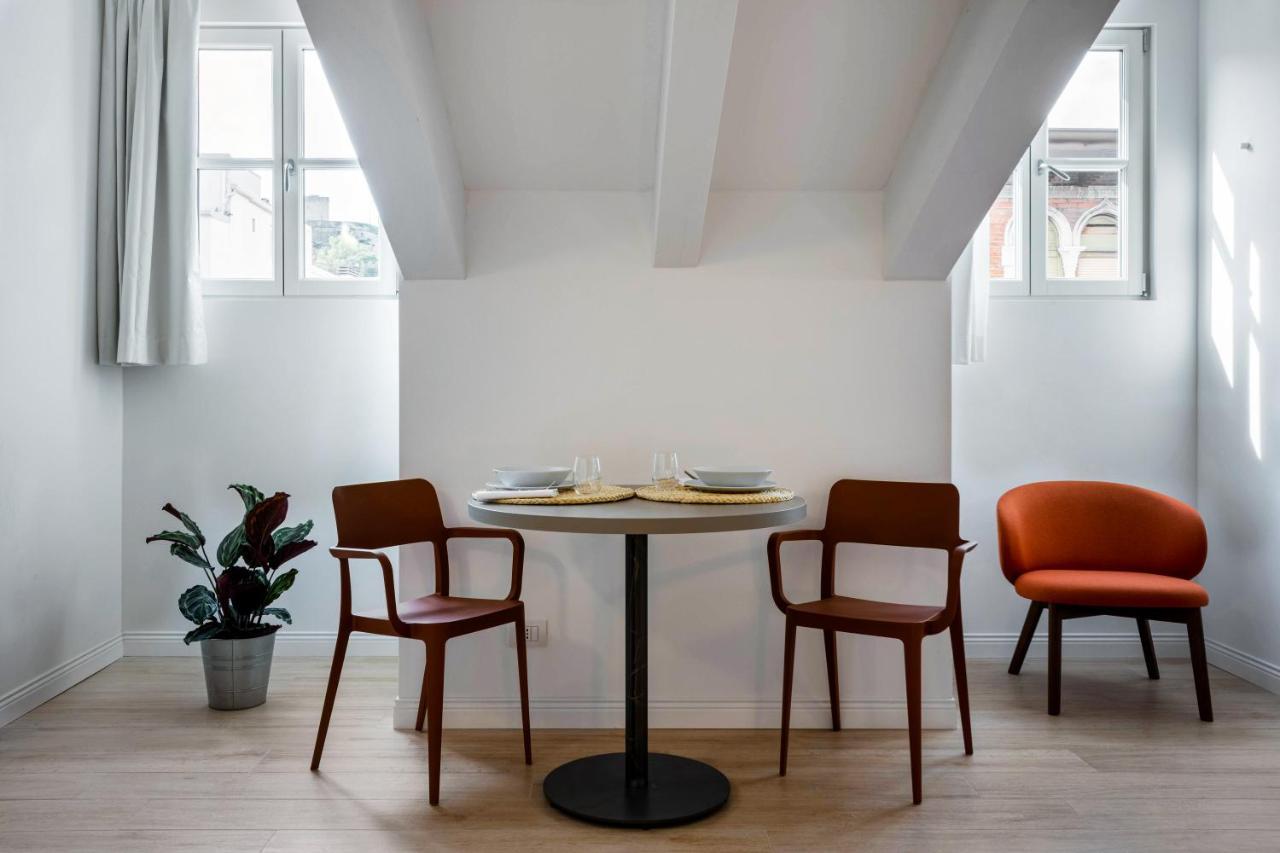 Domo Premium Apartments - Trieste Mazzini ภายนอก รูปภาพ